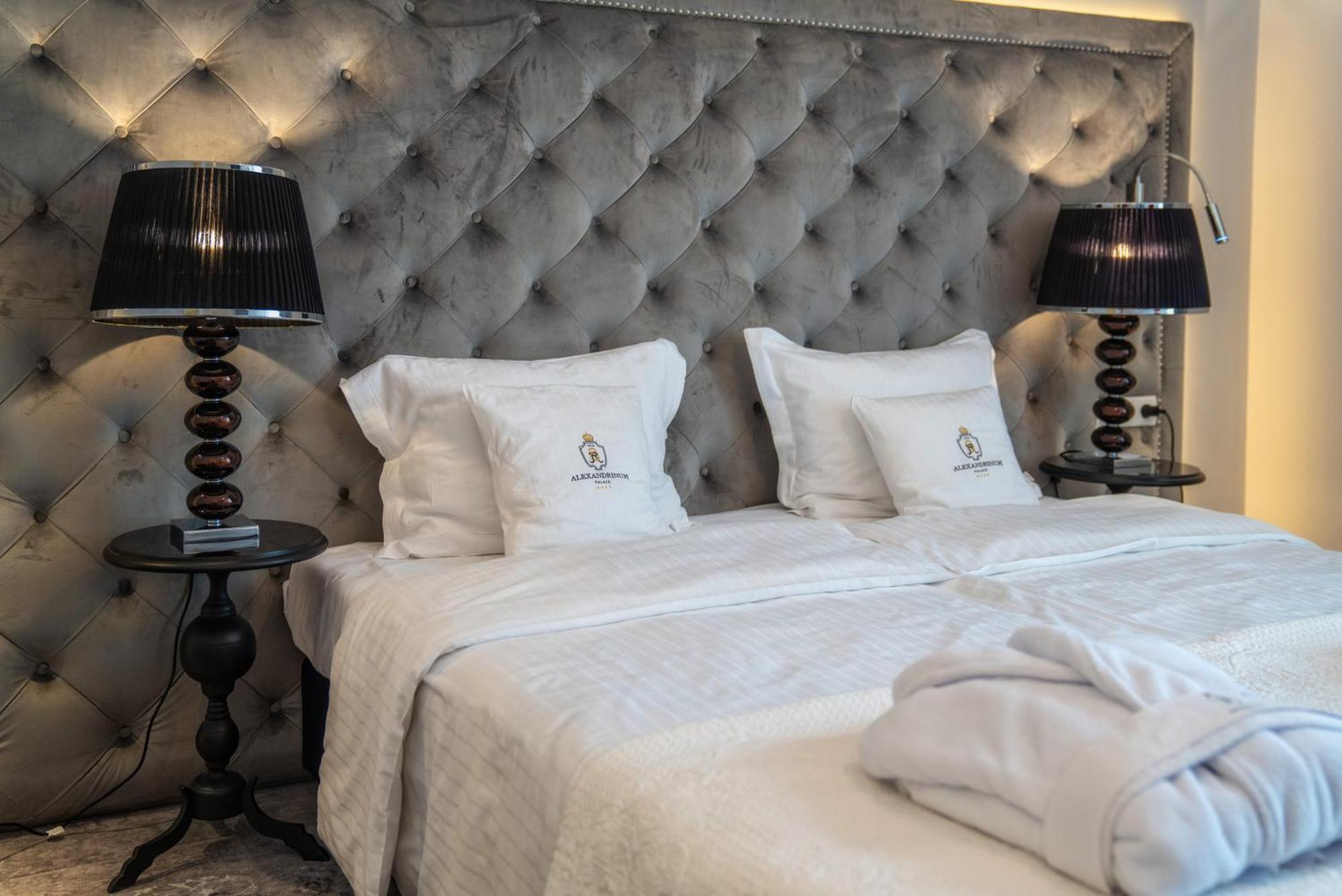 Hotel Palac Alexandrinum Krubki 외부 사진