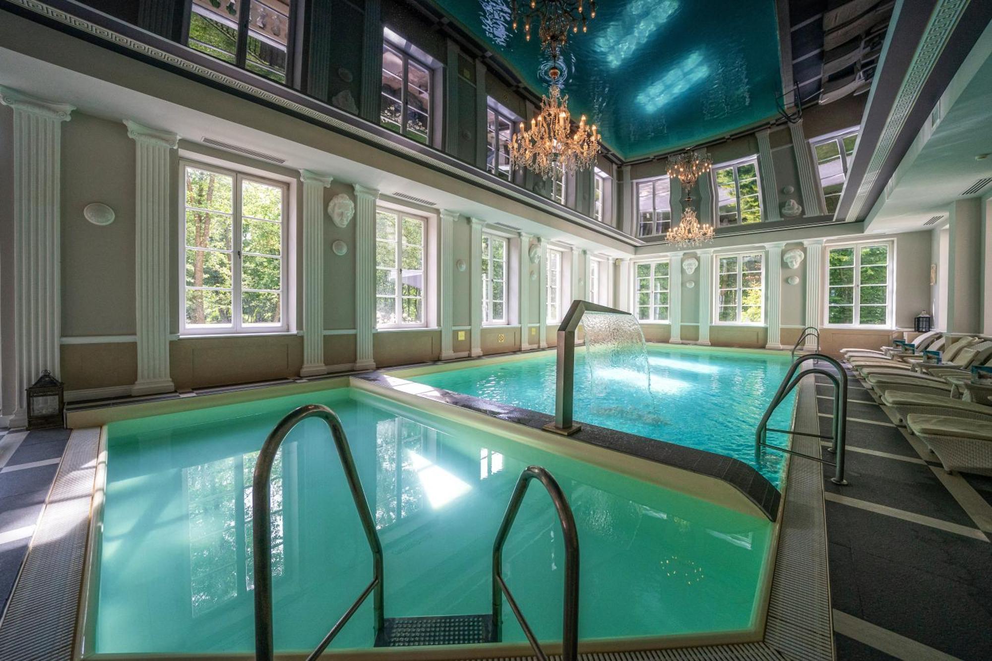 Hotel Palac Alexandrinum Krubki 외부 사진