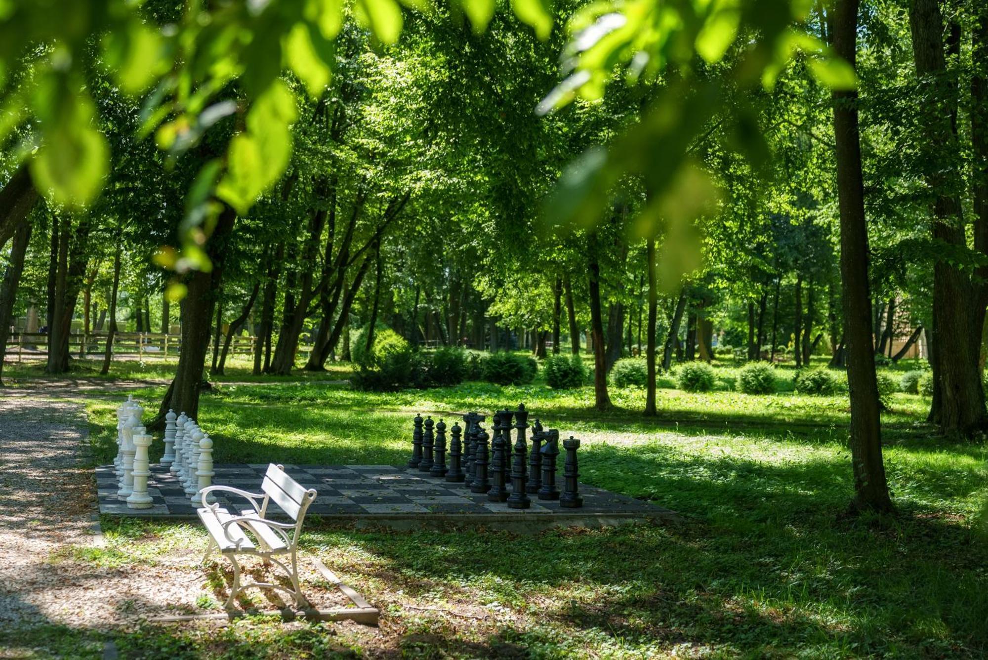 Hotel Palac Alexandrinum Krubki 외부 사진
