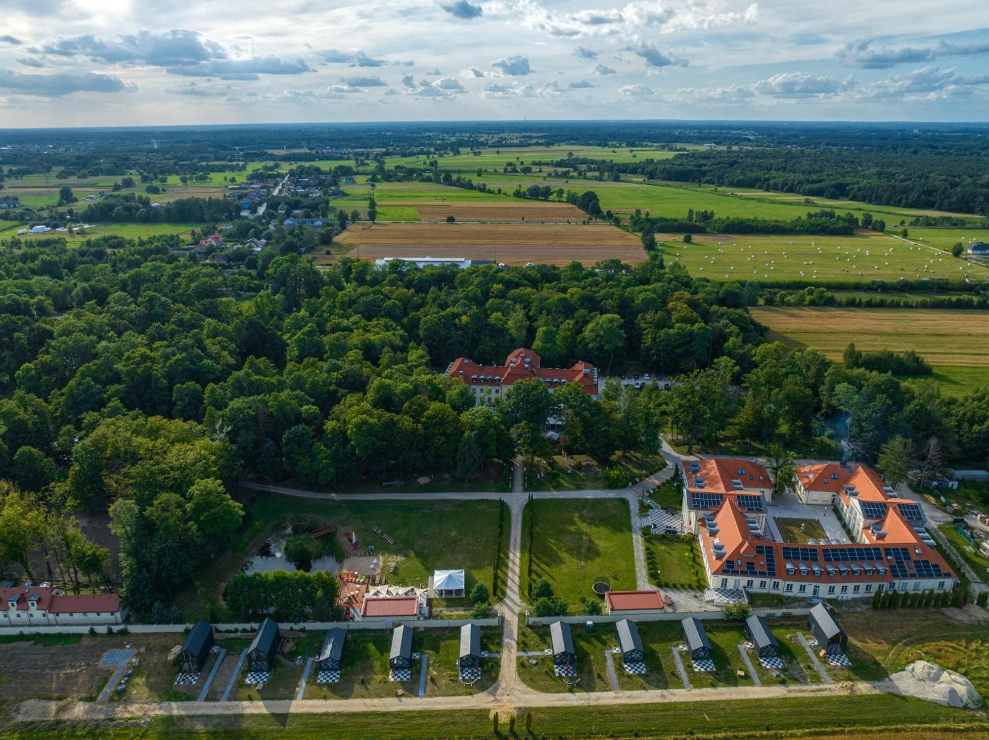 Hotel Palac Alexandrinum Krubki 외부 사진