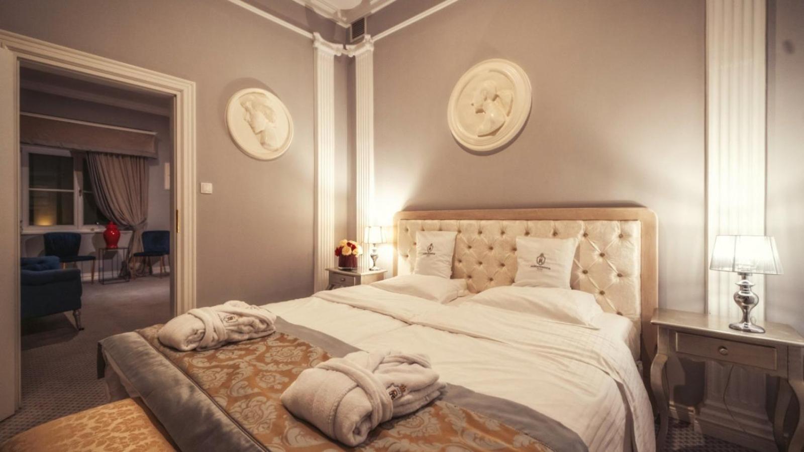 Hotel Palac Alexandrinum Krubki 외부 사진