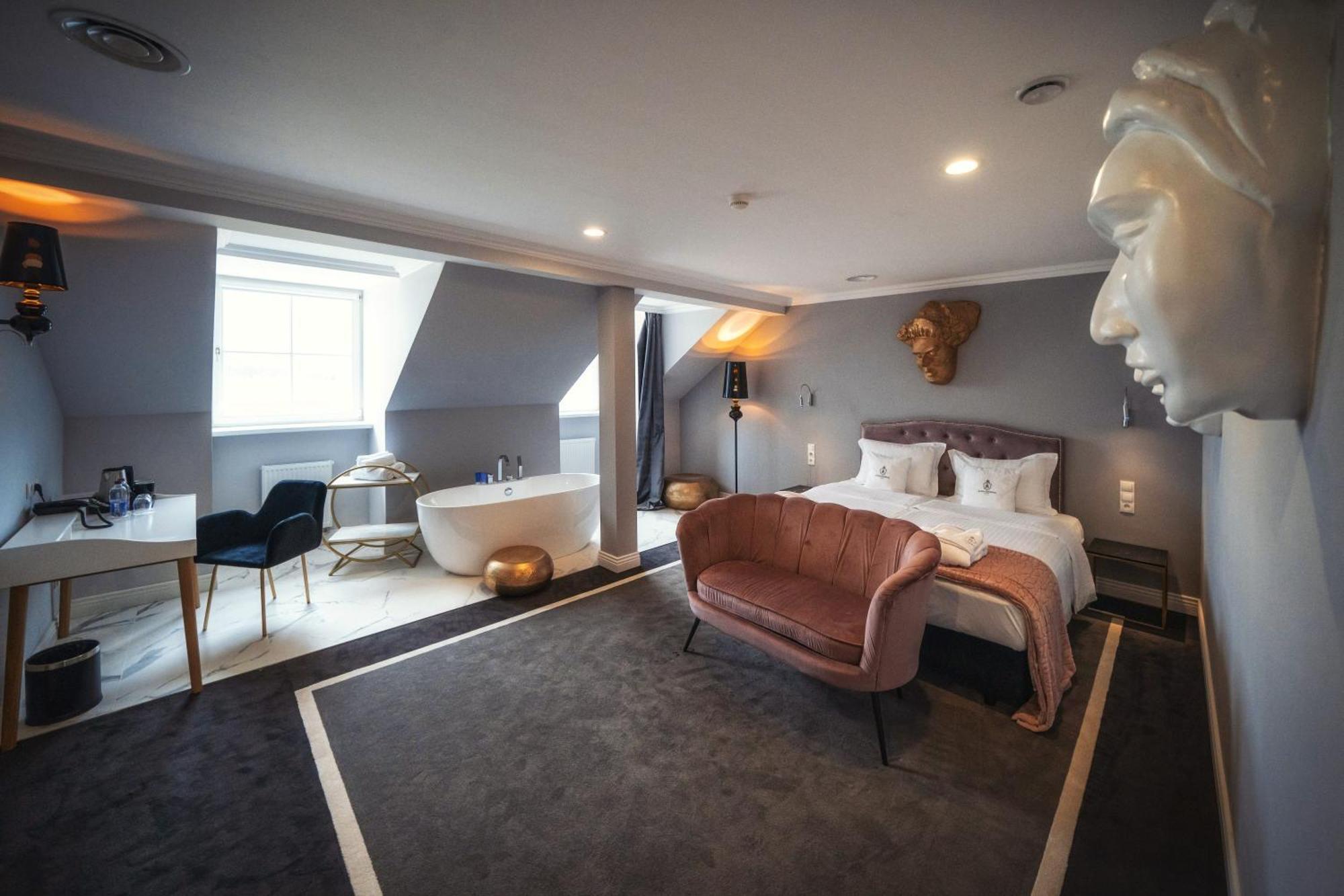 Hotel Palac Alexandrinum Krubki 외부 사진